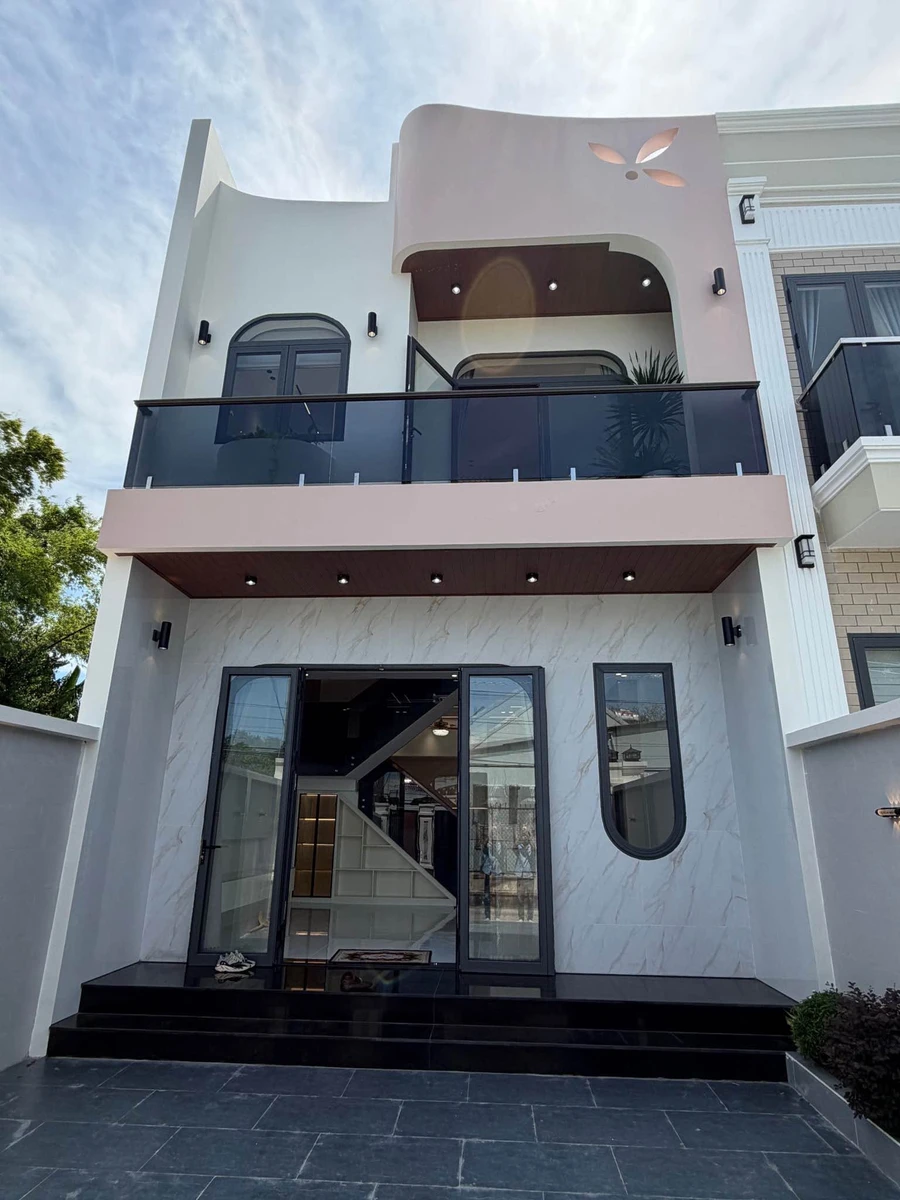Bán nhà 2 tầng 135m², 3 phòng ngủ Long Điền - 3 tỷ 200 - Ảnh thu nhỏ 3