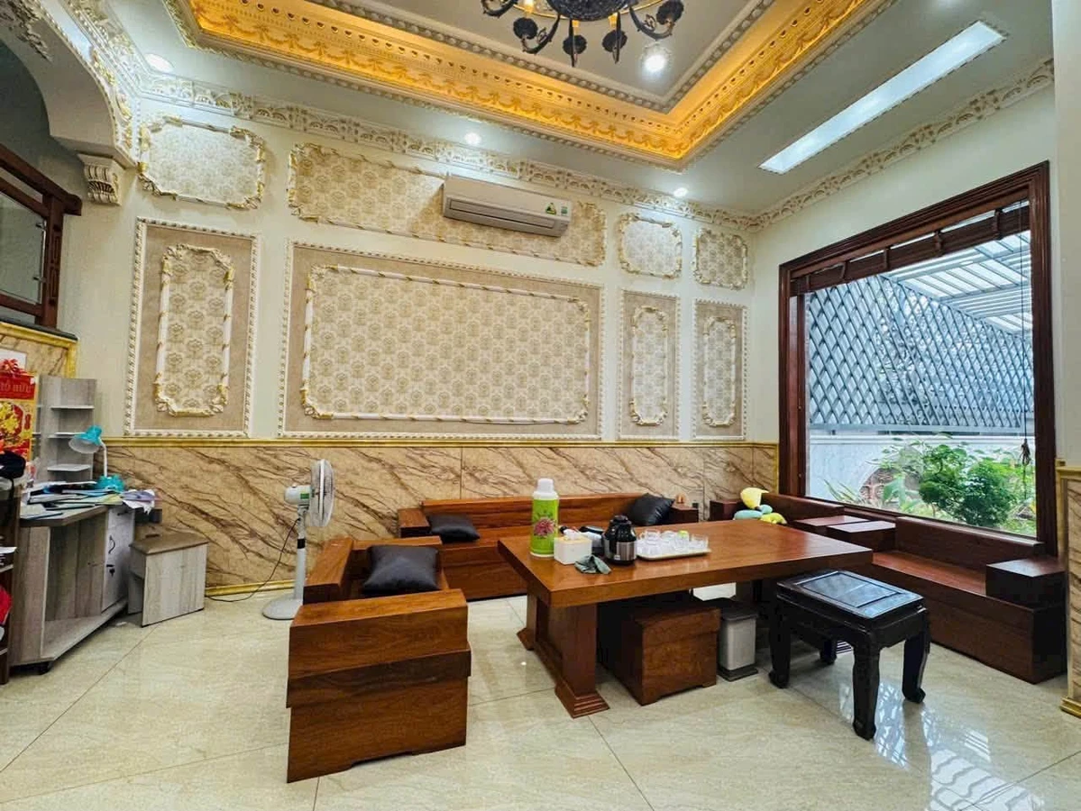Bán nhà 2 lầu mặt tiền kinh doanh 100m² tại Bình Tân 8,1 tỷ - Ảnh thu nhỏ 4