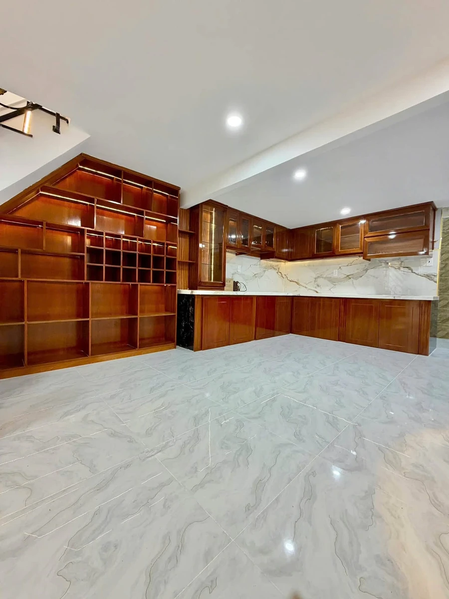 Nhà bán 3 tầng 117m² Âu Dương Lân Quận 8 giá 6 tỷ 580 - Ảnh thu nhỏ 3