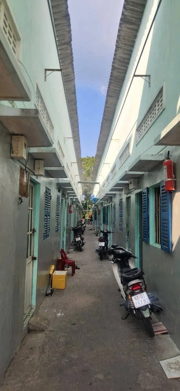 Bán dãy nhà trọ 28 phòng 531,1m2 đường Huỳnh Văn Đảnh, P3, TP Tân An, Long An - Ảnh 1