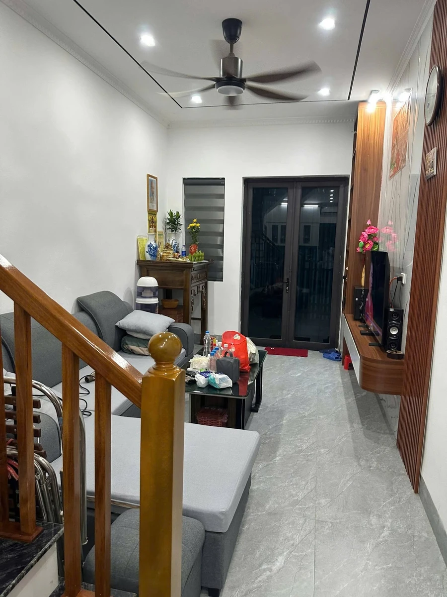 Bán nhà 3 tầng 38,5m² Cẩm Sơn Mỹ Hào 1 tỷ 7 - Ảnh thu nhỏ 3