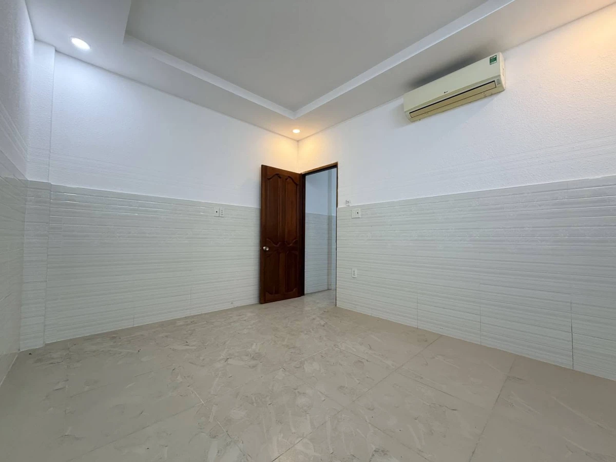Bán nhà 2 tầng 46m² Phan Xích Long Phú Nhuận hơn 6 tỷ - Ảnh thu nhỏ 2