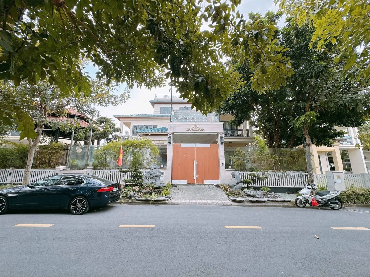 Bán biệt thự 430m² Sentuaria Vườn Lài, 45 tỷ - Ảnh thu nhỏ 2