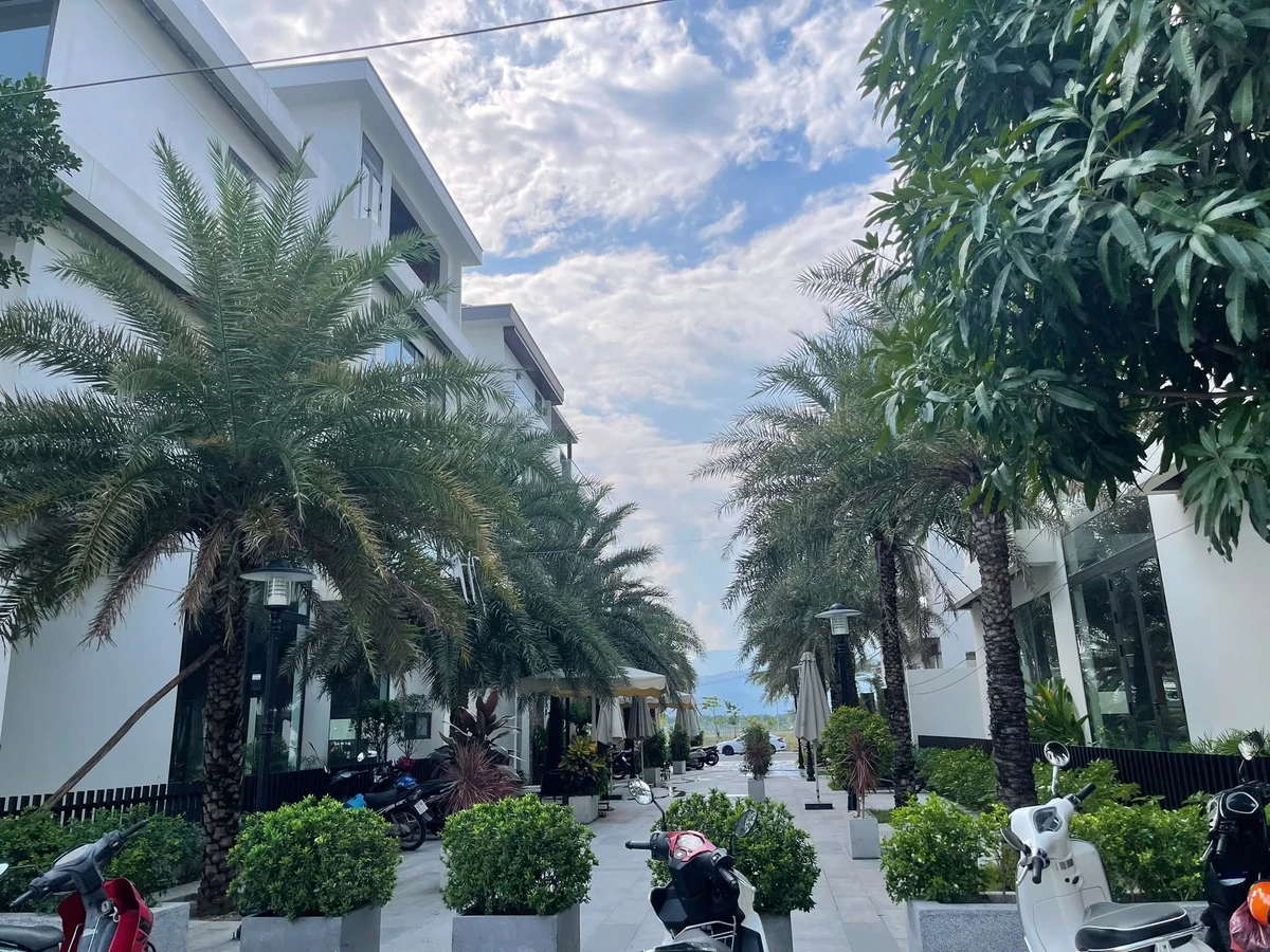 Bán biệt thự 4 tầng 300m² Lakeside Đà Nẵng giá 13,5 tỷ - Ảnh thu nhỏ 3