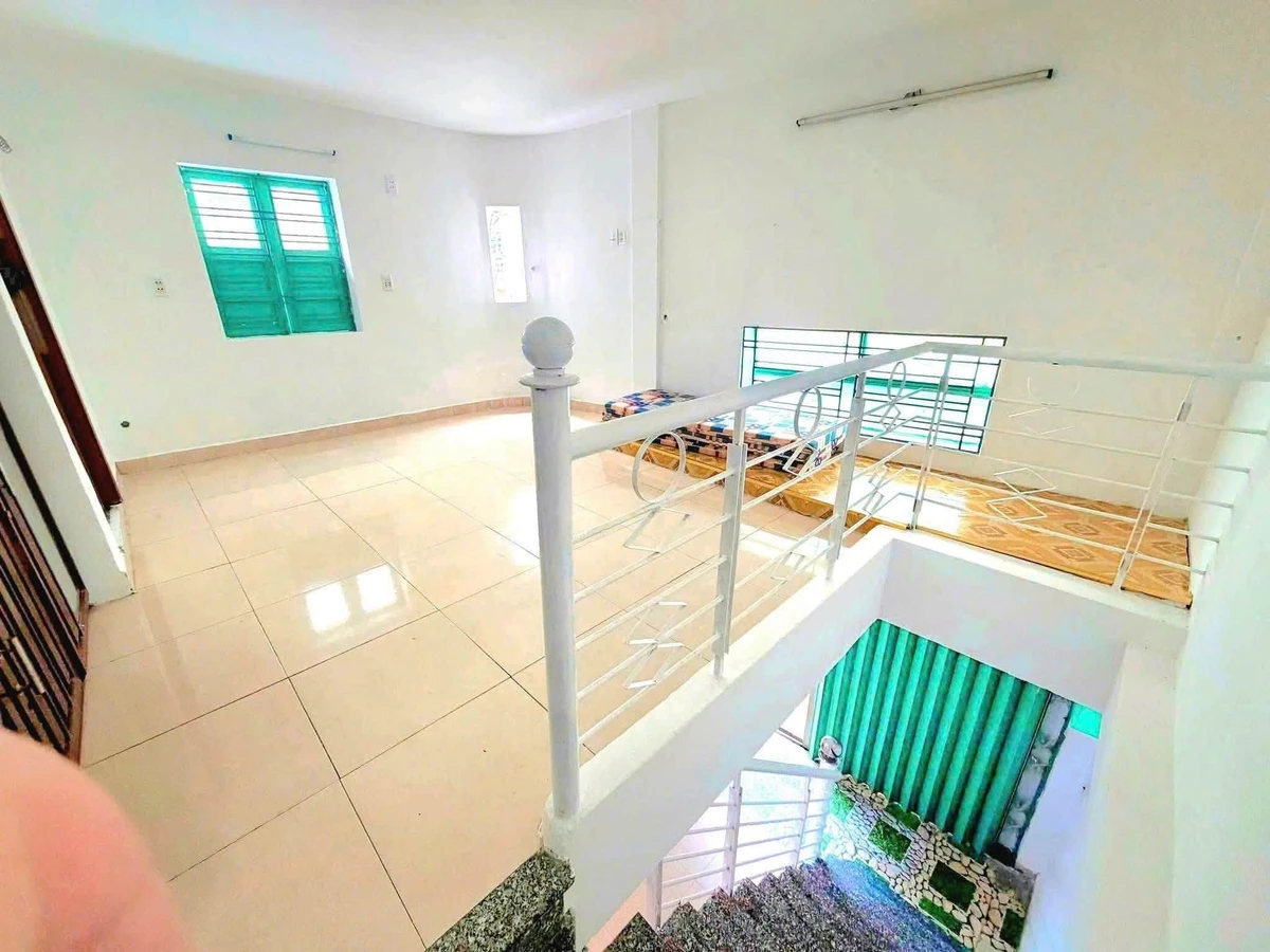 Nhà 3 tầng 26m2 Hàn Mặc Tử, giá 2,6 tỷ - Ảnh thu nhỏ 2