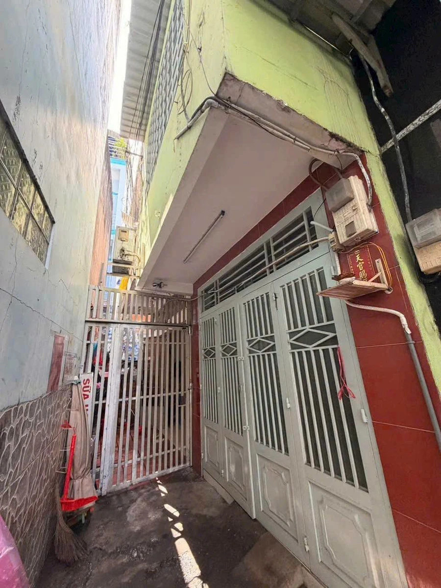 Bán nhà hẻm đường Đội Cung, Quận 11, 3,45x7m, trệt lầu 2PN, giá 3,9 tỷ - Ảnh thu nhỏ 2