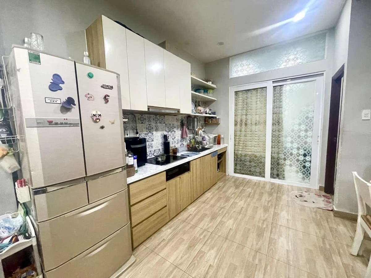 Bán nhà 2 tầng 53m² 3 phòng ngủ sát mặt tiền Trần Quang Diệu, Quận 3 giá 8,3 tỷ - Ảnh thu nhỏ 4