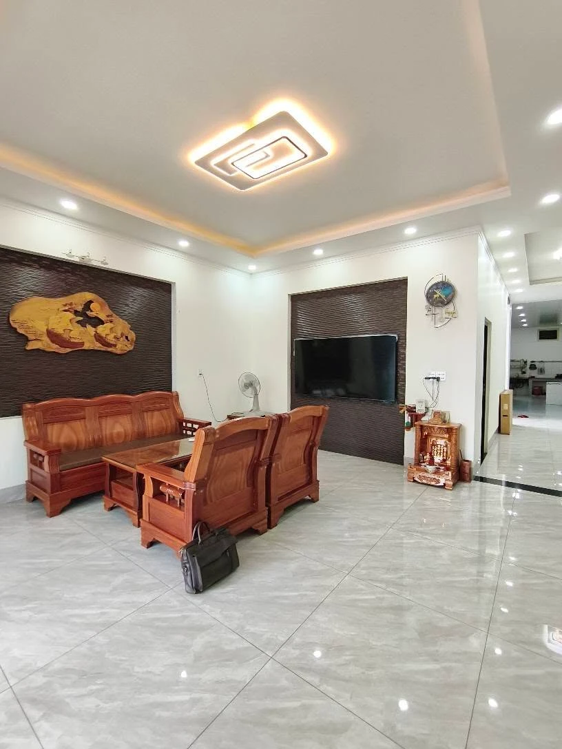 Bán nhà Xuân Tân Long Khánh 5PN 139m² chỉ 2,1 tỷ - Ảnh thu nhỏ 4