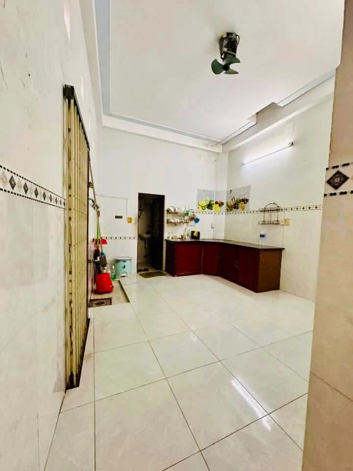 Bán nhà 66m² 3PN gần biển Quy Nhơn 3 tỷ - Ảnh thu nhỏ 2
