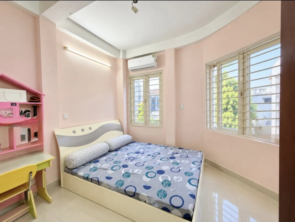Bán nhà phố góc 2 mặt hẻm 3PN 4WC Đề Thám Q1 - Ảnh thu nhỏ 3