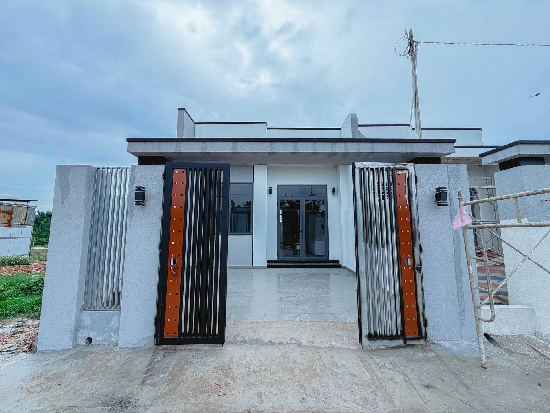 Nhà bán 1 tỷ 3, 6x17m, Bàu Trâm, Long Khánh - Ảnh 1