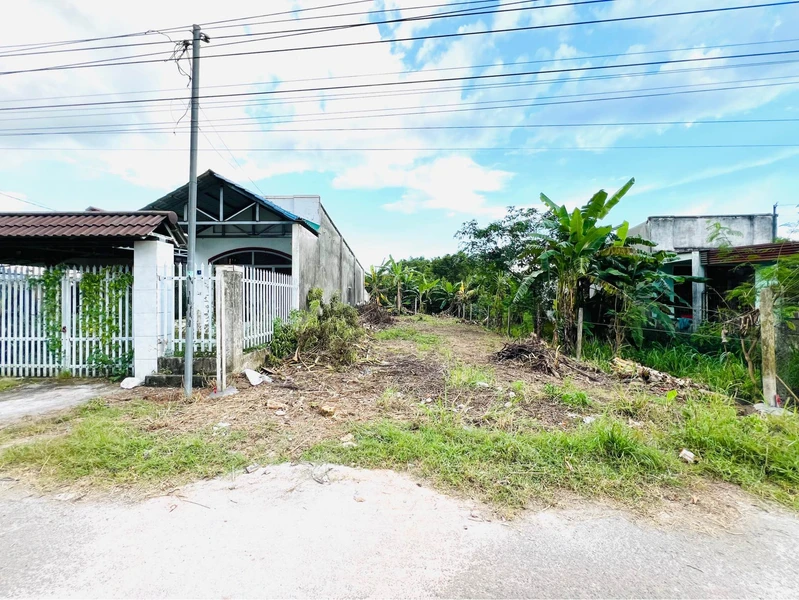Bán đất mặt tiền Long Khánh 200m², sổ riêng 920 triệu