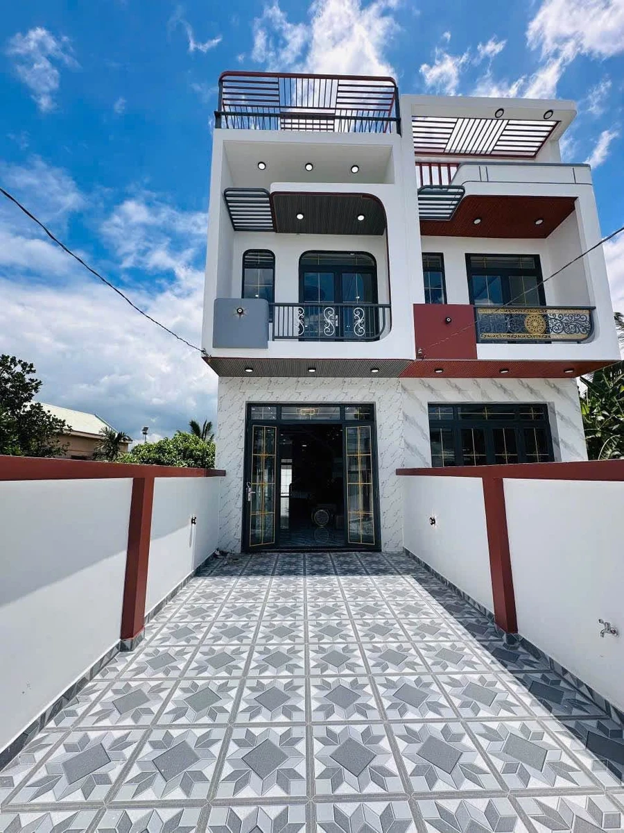 Bán nhà phố 4x30m 4 phòng ngủ gần Gia Bảo, Long An - Ảnh thu nhỏ 3