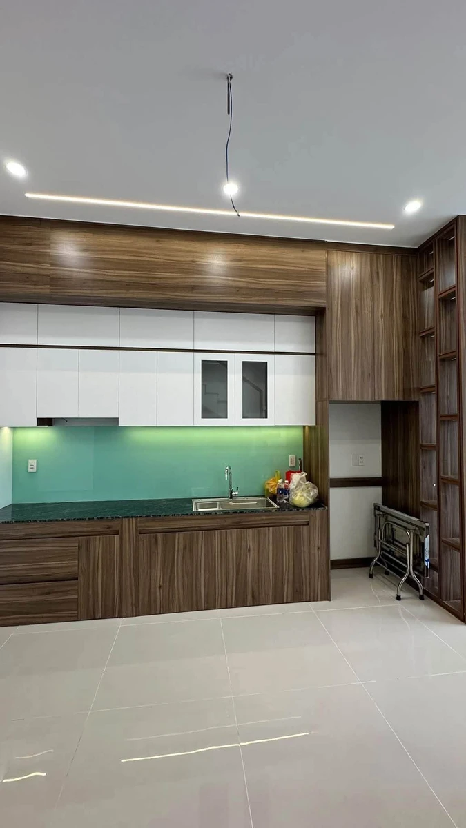 Bán nhà 1 trệt 1 lầu mặt tiền DX101, 4PN, 95m2, Bình Dương - Ảnh thu nhỏ 5