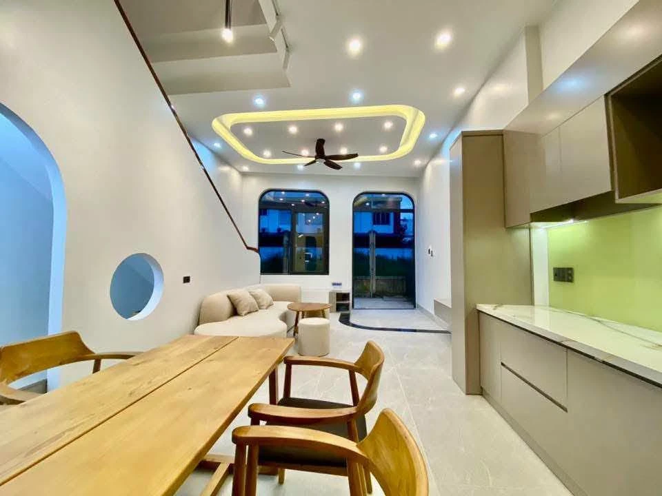 Bán nhà 2 mê 103m2 gần Trường Chánh Lộ, Tân Bình - Ảnh thu nhỏ 3