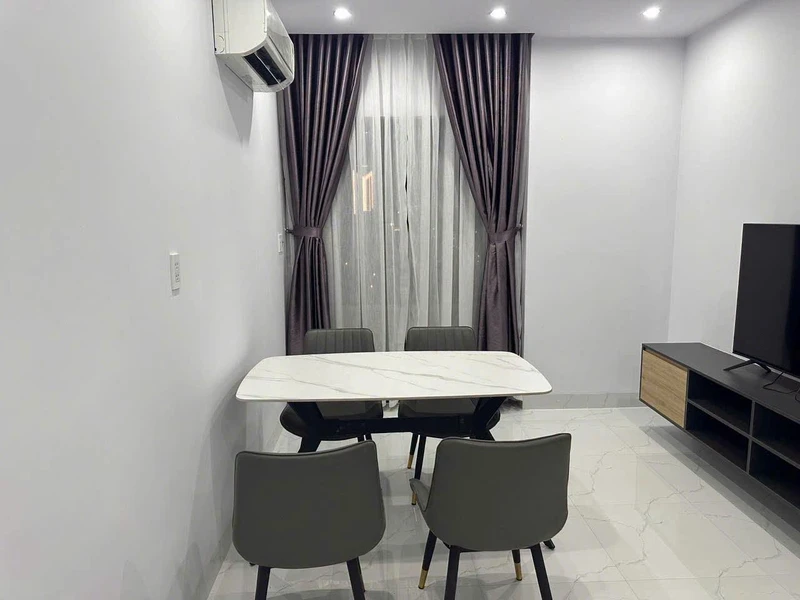 Chuyển nhượng căn hộ góc The Manor Crown Huế 64m², 2PN 2WC, full nội thất, giá 1,9 tỷ