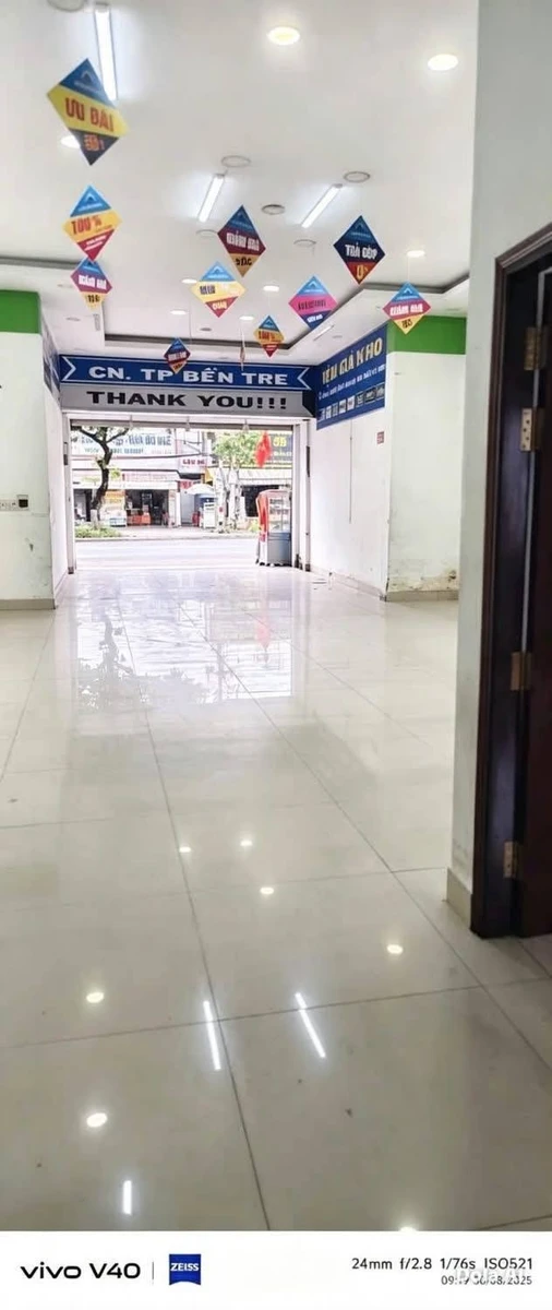 Nhà mặt tiền Đại lộ Đồng Khởi 253.6m² - 14 tỷ - Ảnh thu nhỏ 2