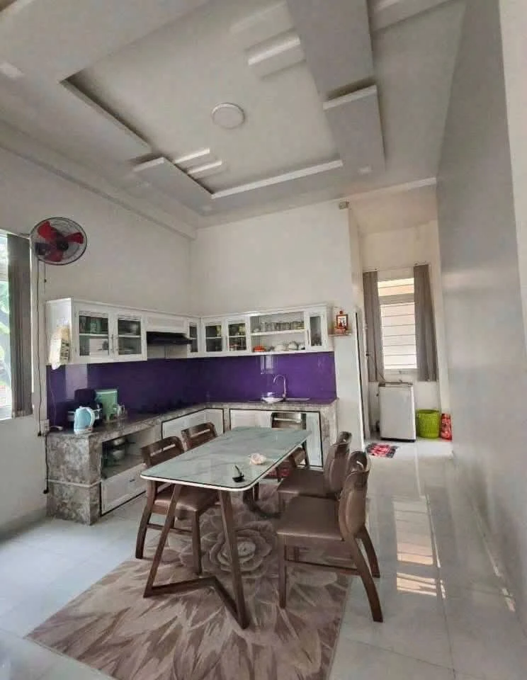 Bán nhà mái Thái 285m² 2 tỷ 750 triệu Tây Ninh - Ảnh thu nhỏ 4