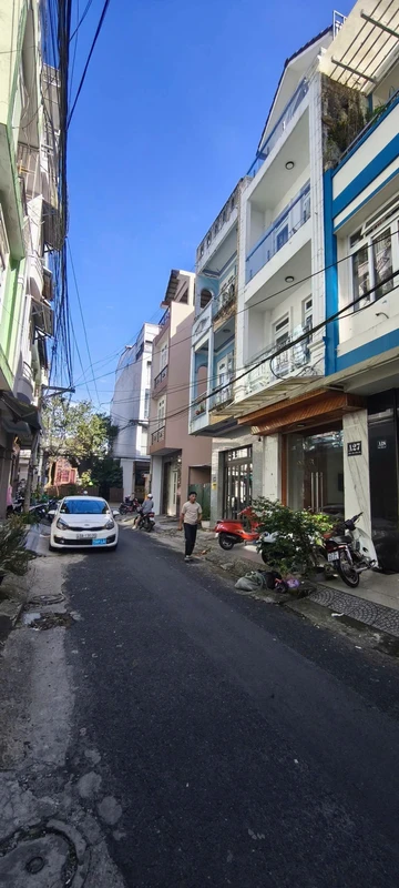 Bán nhà SRXD 6 phòng ngủ 68m² Đà Lạt 10.5 tỷ