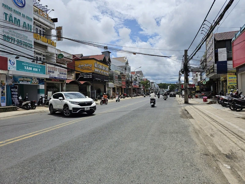 Bán đất SRXD mặt tiền 72m² Phan Chu Trinh Đà Lạt