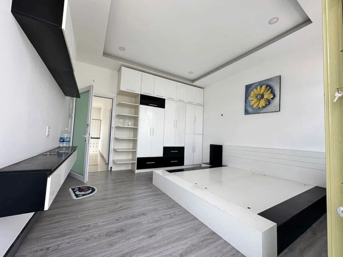 Bán nhà 1 trệt 1 lầu MT Hiền Vương, Phan Thiết 73m2 - Ảnh thu nhỏ 4