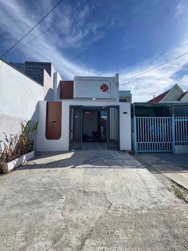 Bán nhà 109.9m2 3 phòng ngủ Rạch Giá 1 tỷ 850 triệu