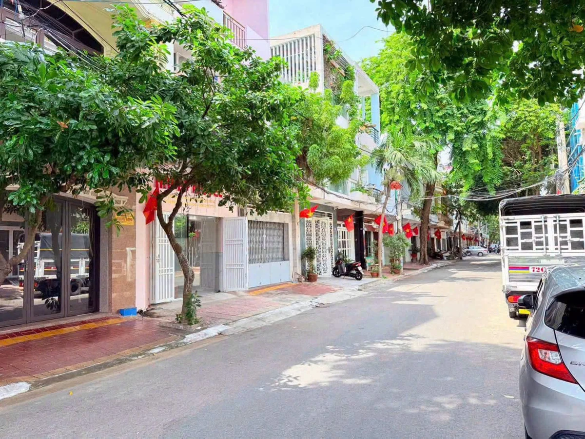 Bán nhà 86m2 3 phòng ngủ khu Song Ngữ Vũng Tàu 9,5 tỷ - Ảnh 1