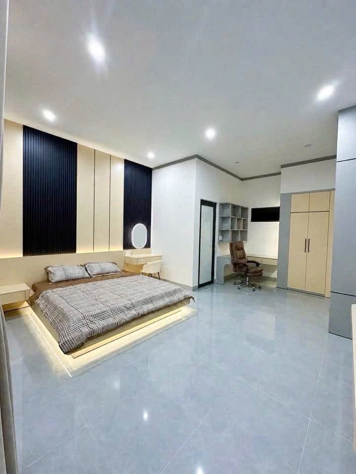 Bán nhà hẻm 210m² 3PN 3WC Y Wang giá 3 tỷ 100 - Ảnh thu nhỏ 3