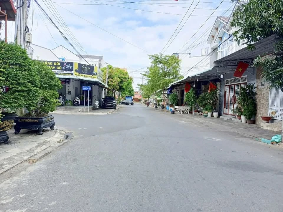 Bán lô thổ cư góc 2 mặt tiền Lương Thế Vinh, Phan Thiết, 150m2, 7.9 tỷ - Ảnh thu nhỏ 2