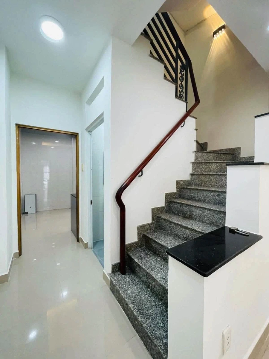 Bán nhà hẻm Nguyễn Lâm 35m² 7PN 9,5 tỷ Quận 1 - Ảnh thu nhỏ 5