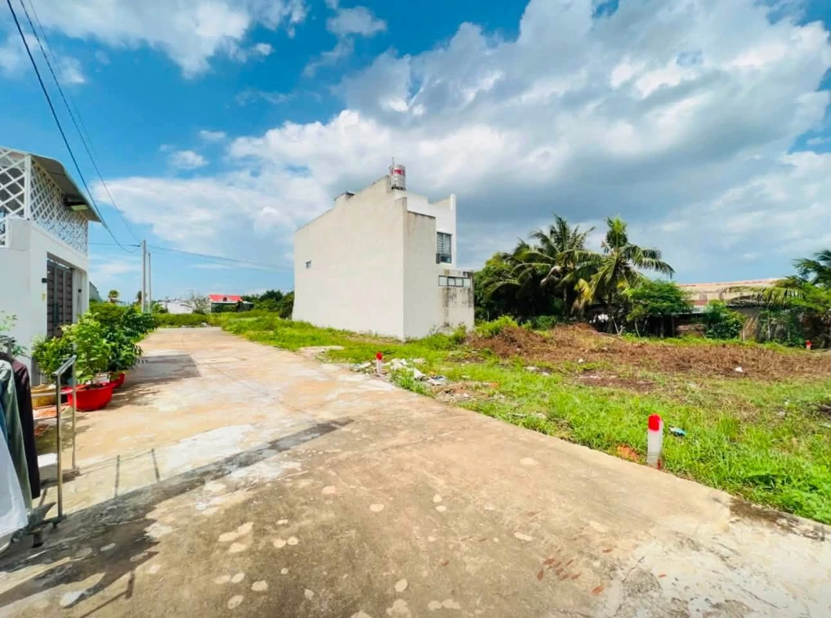 Bán đất thổ cư 114m2, mặt tiền 6m, Bình Chánh - Ảnh thu nhỏ 3
