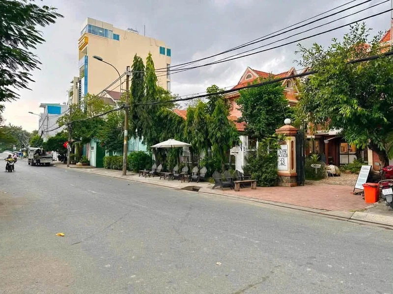 Bán đất 6x24m Sơn Hòa, Đắk Lắk, 2 mặt tiền QL25, hơn 700 triệu vang2