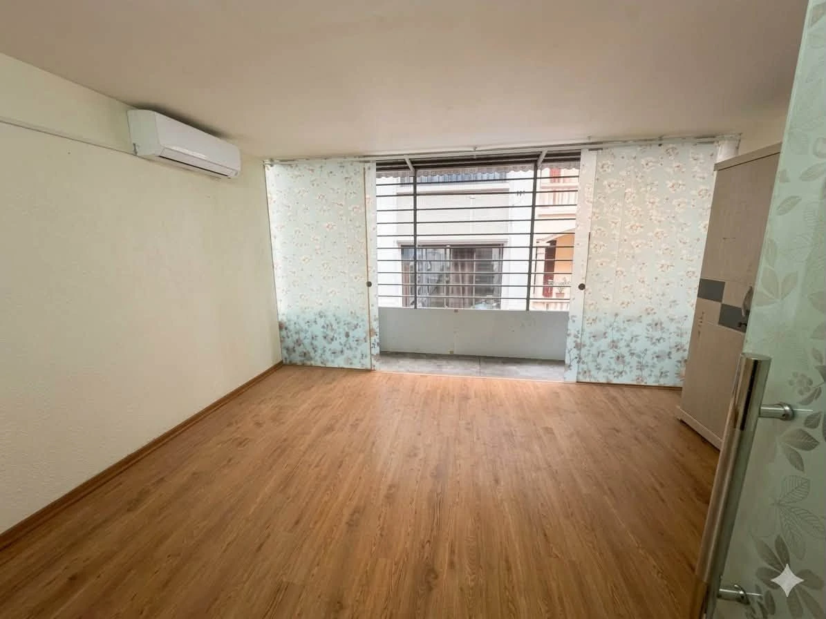 Bán nhà 60m² 2 phòng ngủ tập thể Thành Công Ba Đình 3,5 tỷ - Ảnh thu nhỏ 2