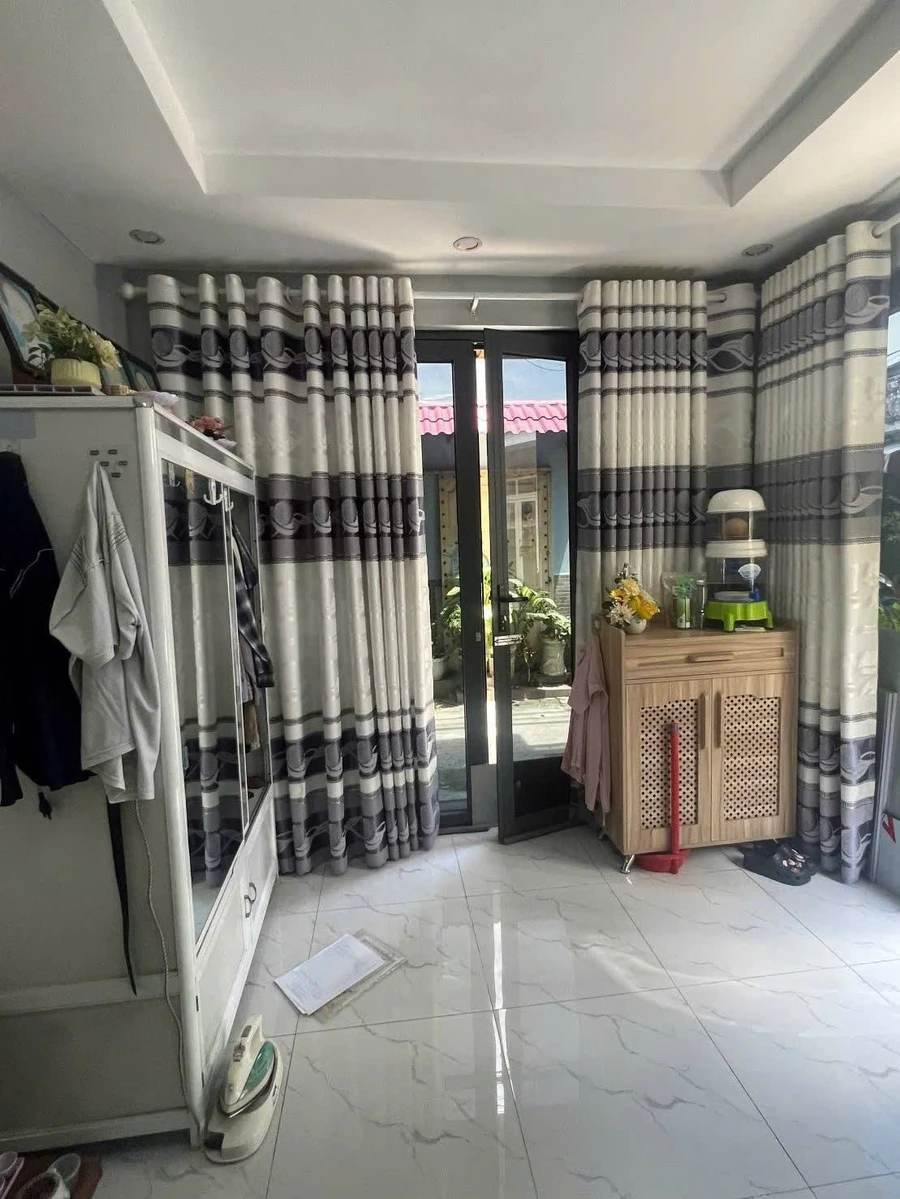 Bán nhà góc 2 mặt hẻm 24m² Lạc Long Quân, Quận 11 - 3,98 tỷ - Ảnh thu nhỏ 3
