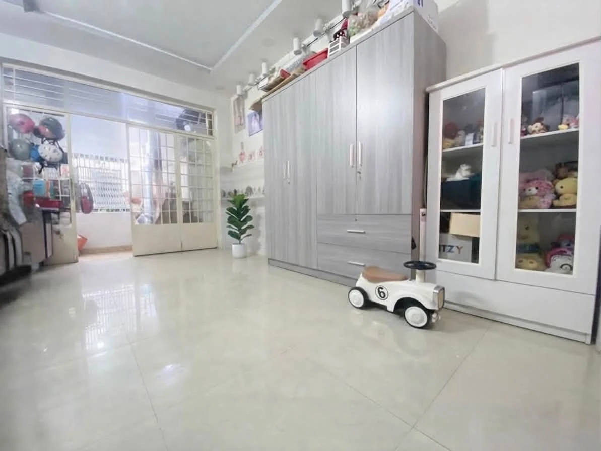Bán đất 80m2 (4x20) hẻm ô tô gần Hàng Xanh, Bình Thạnh, giá khoảng 10 tỷ - Ảnh thu nhỏ 2