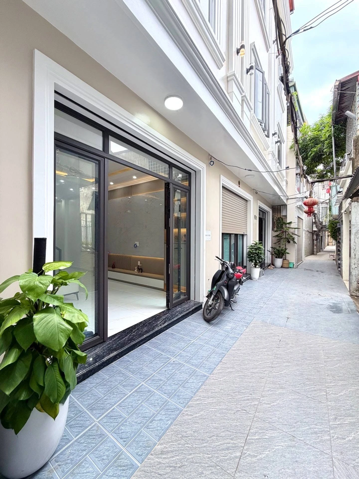 Nhà phố 4 tầng 43m² Phố Miếu Hai Xã gần Hồ Sen, 3,9 tỷ - Ảnh 1