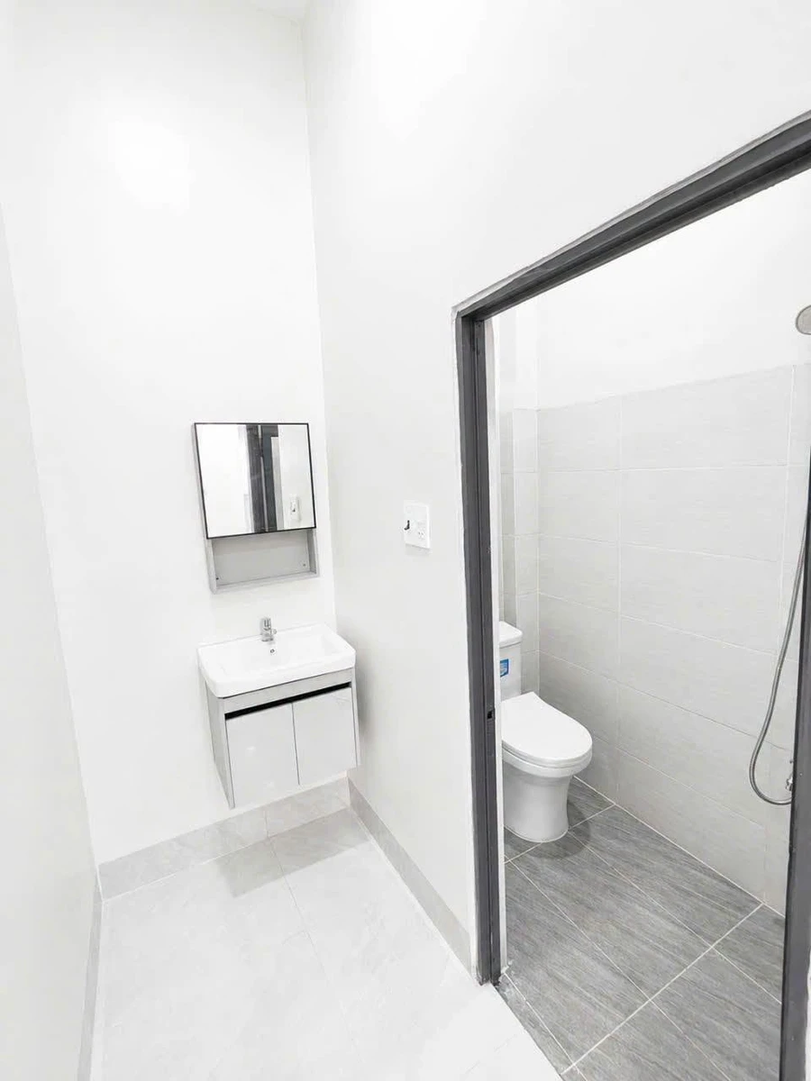 Bán nhà hẻm 85m² 1 tỷ 9 Rạch Giá Quang Trung - Ảnh thu nhỏ 4