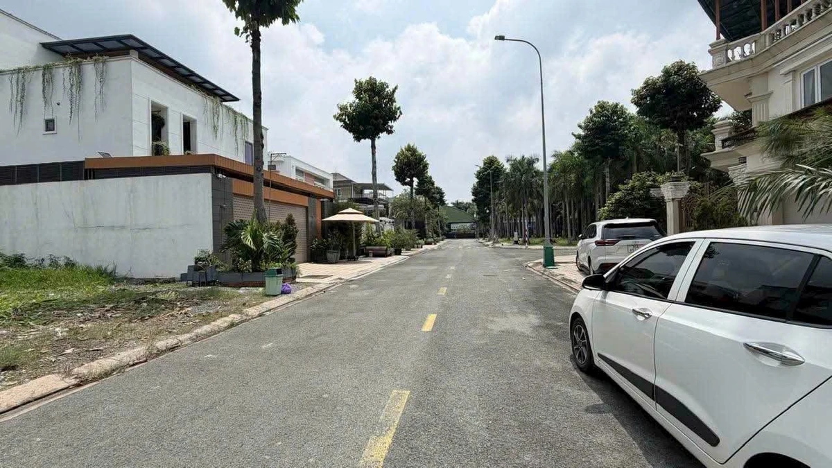 Bán đất 350m² trong khu biệt thự Tiamo Phú Thịnh, Thủ Dầu Một - Ảnh thu nhỏ 3