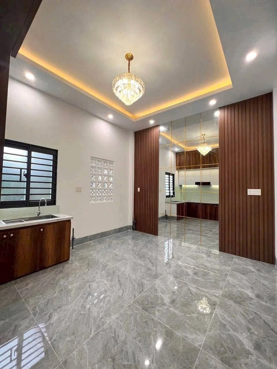 Bán nhà 3 PN 90m² Phường Rạch Giá, giá 2.8 tỷ - Ảnh thu nhỏ 4