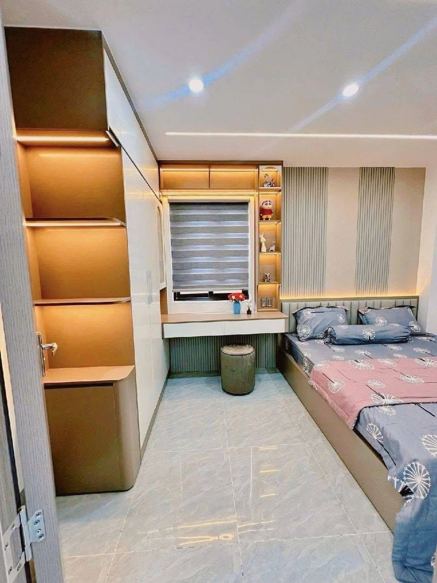 Bán nhà 2 tầng 2PN 2WC trung tâm Lê Duẩn 3 tỷ - Ảnh thu nhỏ 3