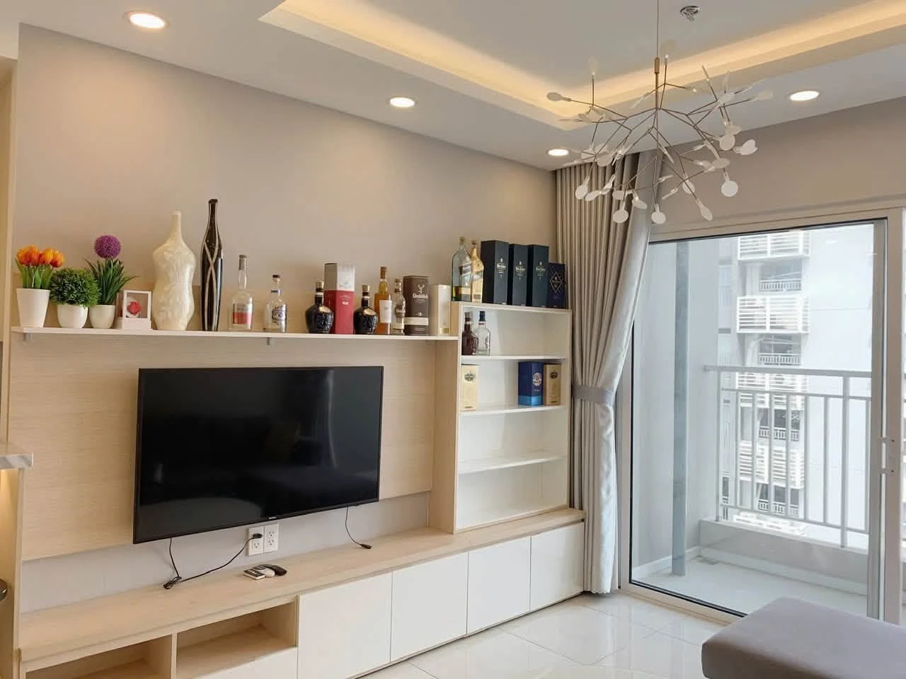 Bán căn hộ Sunrise City North 112m² 3PN giá 9.7 tỷ - Ảnh 1
