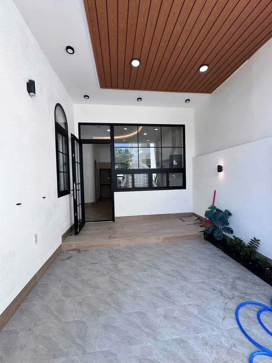 Bán nhà 2PN 98m2 Phan Thiết, Phú Thuỷ 2 tỷ 750 triệu - Ảnh thu nhỏ 5