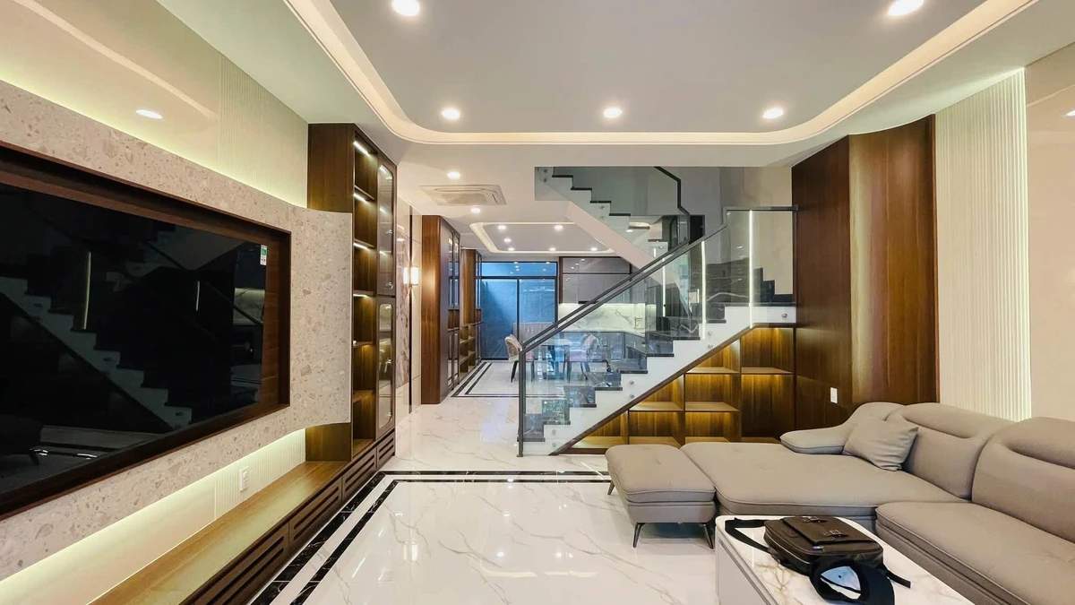 Bán nhà Nha Trang Mỹ Gia 100m² 4PN, 8,8 tỷ - Ảnh thu nhỏ 2