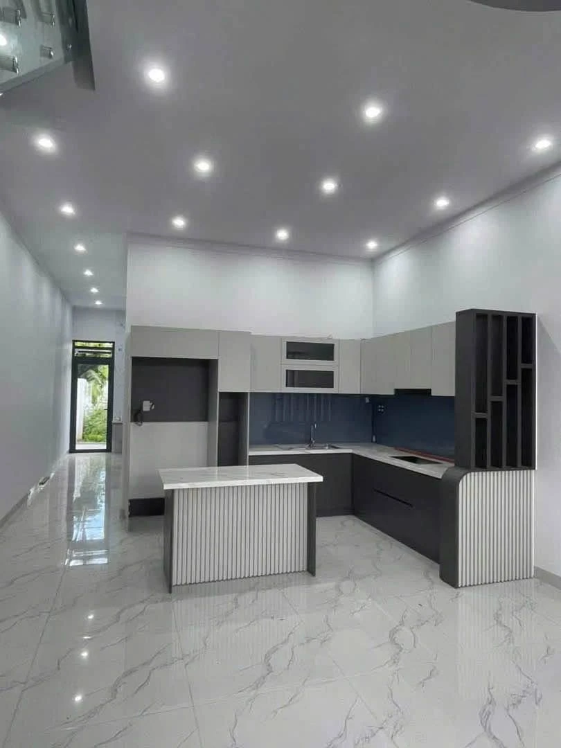 Bán nhà 2 tầng 120m² 3PN gần Võ Nguyên Giáp, Quận 7 - 2.5 tỷ - Ảnh thu nhỏ 3