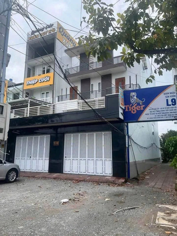 Bán cặp nhà mặt tiền Trần Quang Khải Rạch Giá 220m², 13.8 tỷ