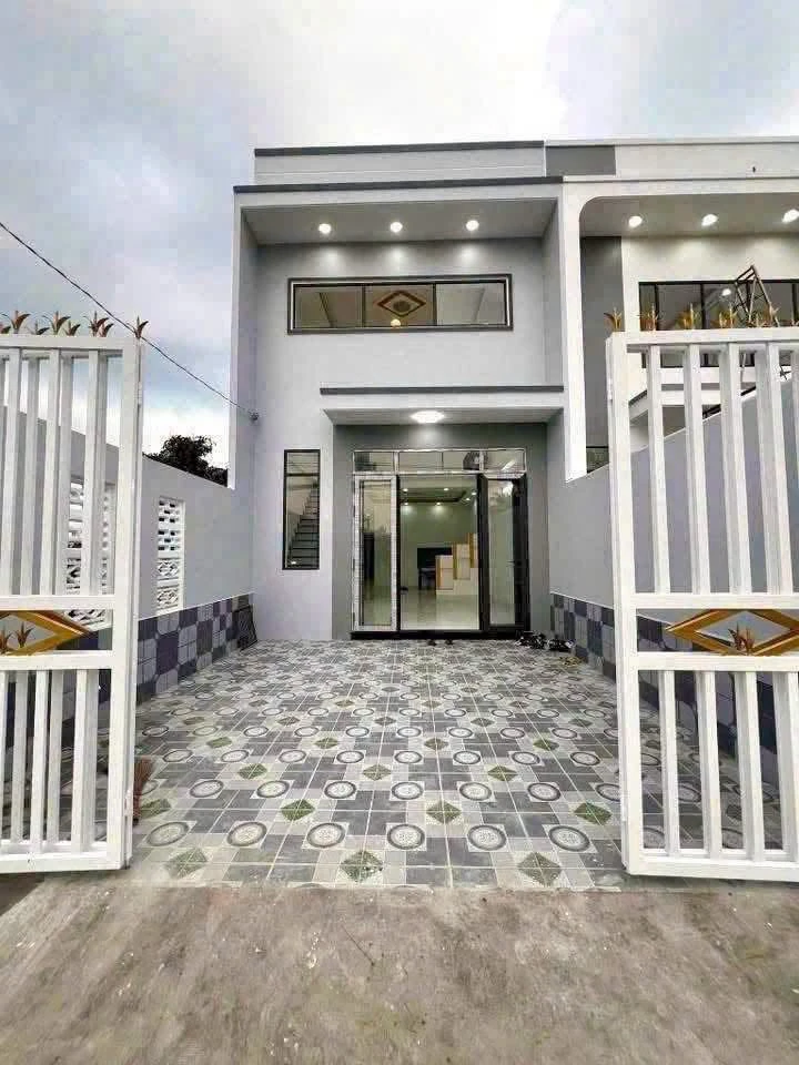 Bán nhà mới 5x20m, 3 phòng ngủ, Bến Lức, Tây Ninh, 1 tỷ 9 - Ảnh thu nhỏ 2