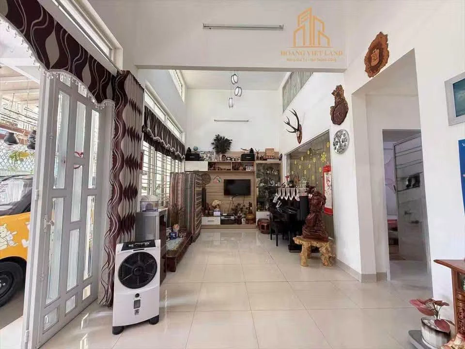 Bán nhà mê lửng mặt tiền Tô Hiến Thành 7,6×16m, 8,7 tỷ - Ảnh thu nhỏ 2
