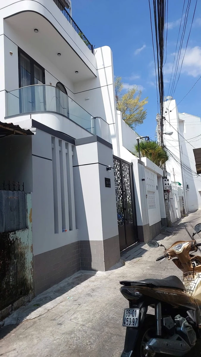 Bán nhà 1 trệt 1 lầu xanh 149m² Phú Thuỷ Phan Thiết - Ảnh 1