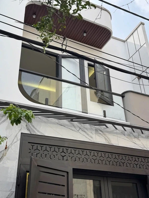 Bán nhà phố 90m² hẻm xe hơi Lã Xuân Oai, Thủ Đức 116m2