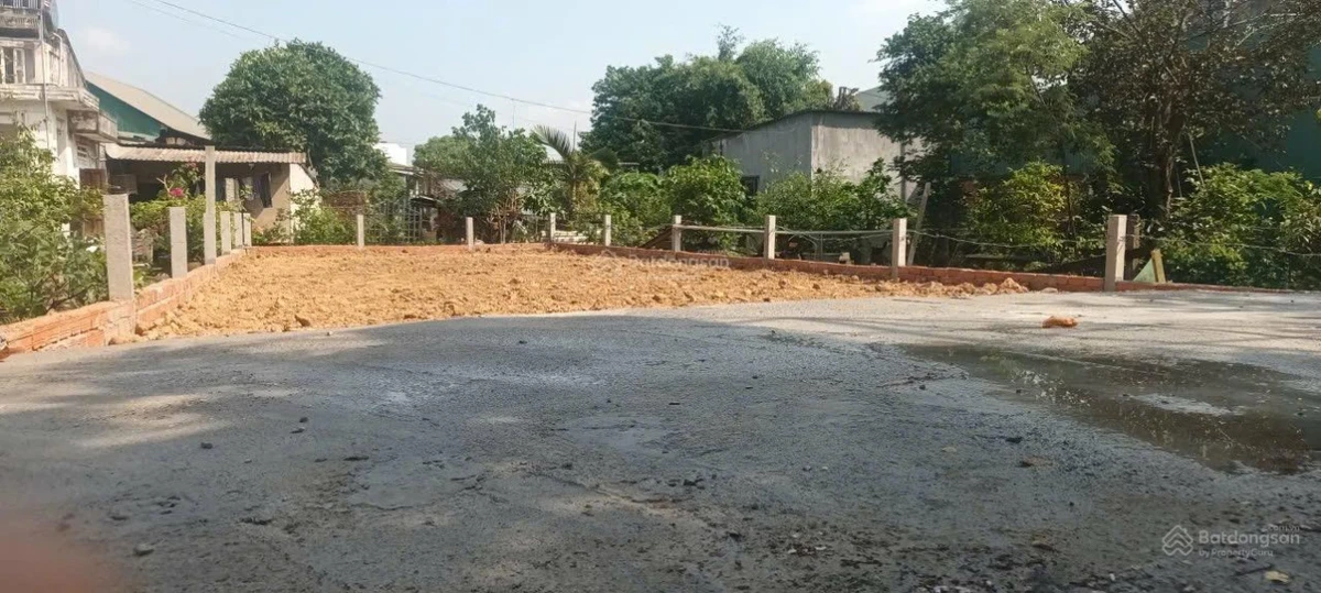 Bán đất hẻm Hai Bà Trưng, 990 triệu, 111.6m2, hàng hiếm tại Quảng Ngãi - Ảnh 1